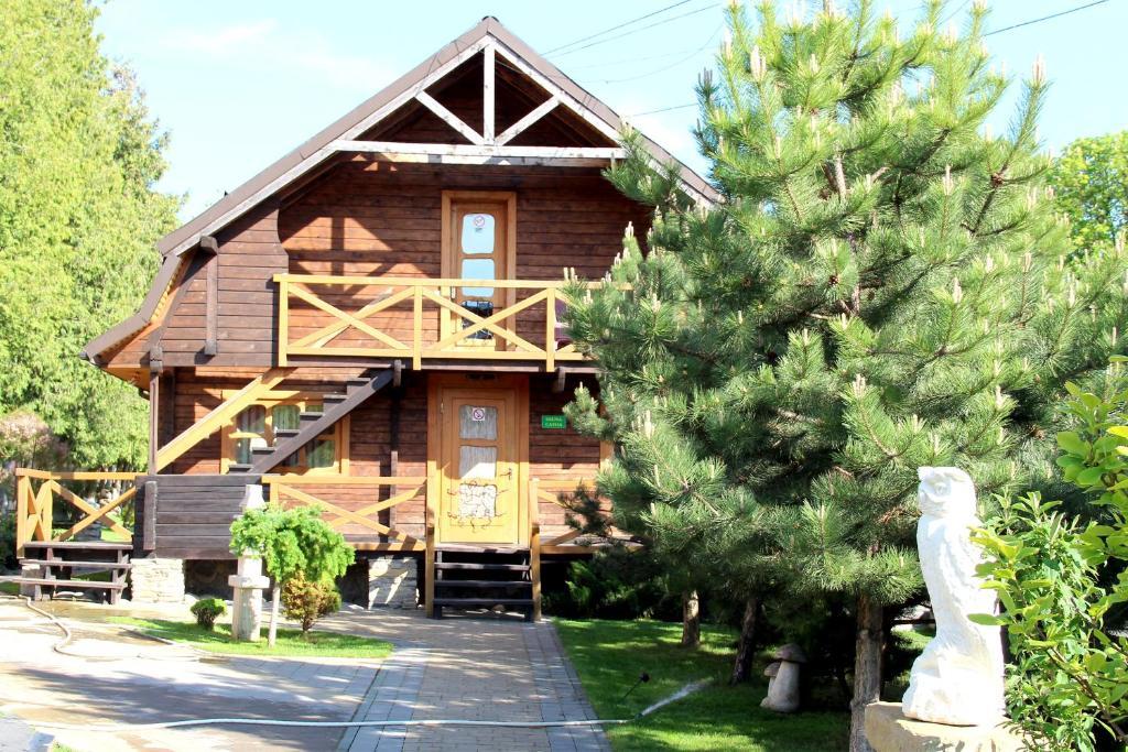 Gala Hotel คาเมียเนตส์-โปดิลสกี ภายนอก รูปภาพ